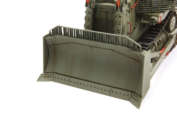 SS-010 1/35 D9R ARMORED BULLDOZER w/SLAT ARMOR