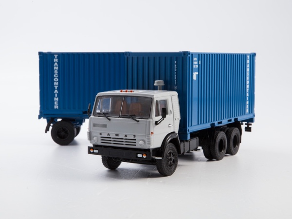 102095 КАМАЗ-53212 контейнеровоз с прицепом ГКБ-8350 102095 КАМАЗ-53212 контейнеровоз с прицепом ГКБ-8350