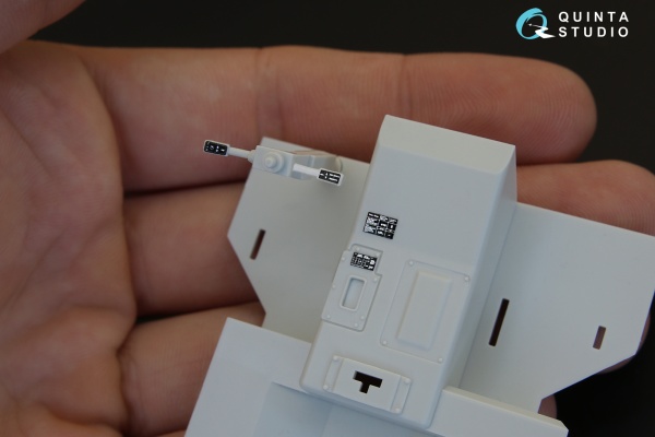 QD35023 1/35 3D Декаль интерьера кабины для семейства К-4386 Тайфун-ВДВ (для модели MENG)