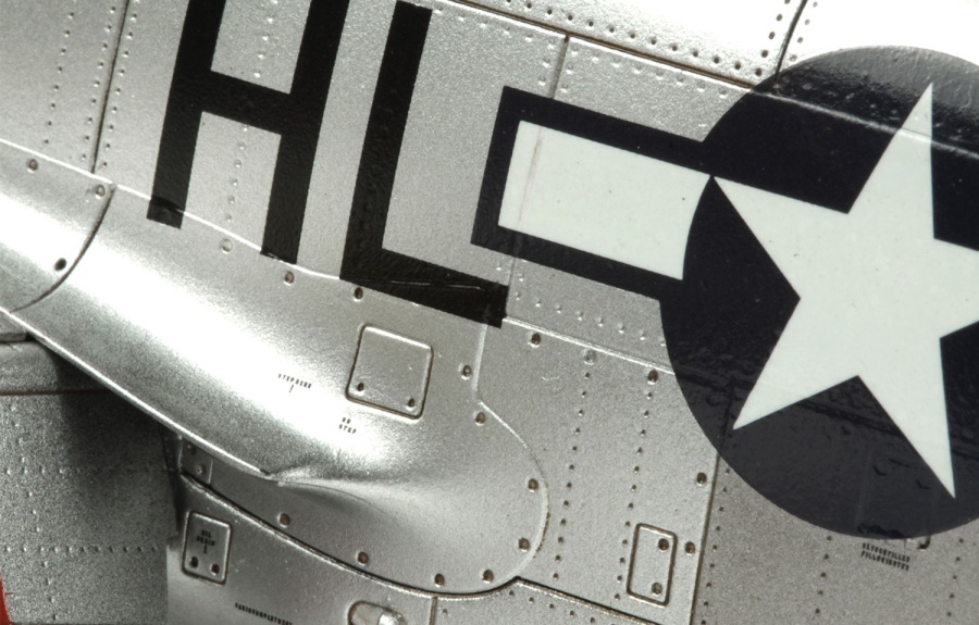 LS-006 1/48  NORTH AMERICAN P-51D MUSTANG FIGHTER