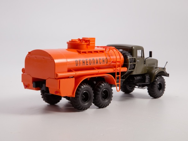 100862 АЦ-8,5 (255Б)