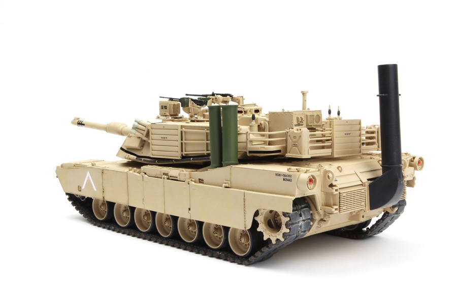 TS-032 1/35 USMC M1A1 AIM/U.S. Army M1A1 Abrams Tusk Main Battle Tank