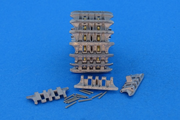 MTL-35103 1/35 Tracks for Centurion