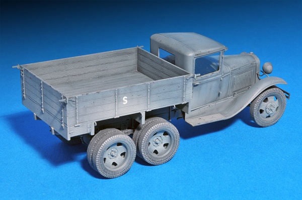 MA35127 1/35 Грузовой автомобиль ГАЗ-ААА