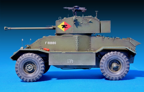 MA35159 1/35 AEC Mk.III Британський бронеавтомобіль