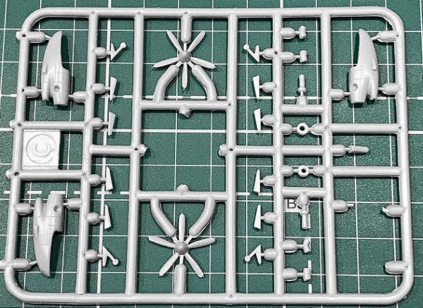 EE144105_4 Short-360 British Midland