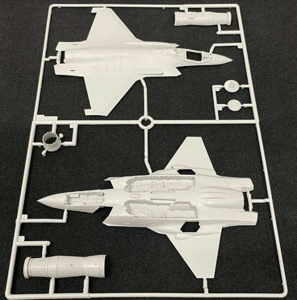 7296 Американский истребитель пятого поколения F-35A