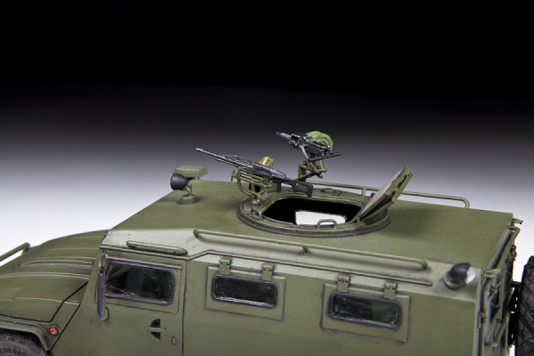 3668 Российский бронеавтомобиль ГАЗ-233014 "Тигр"