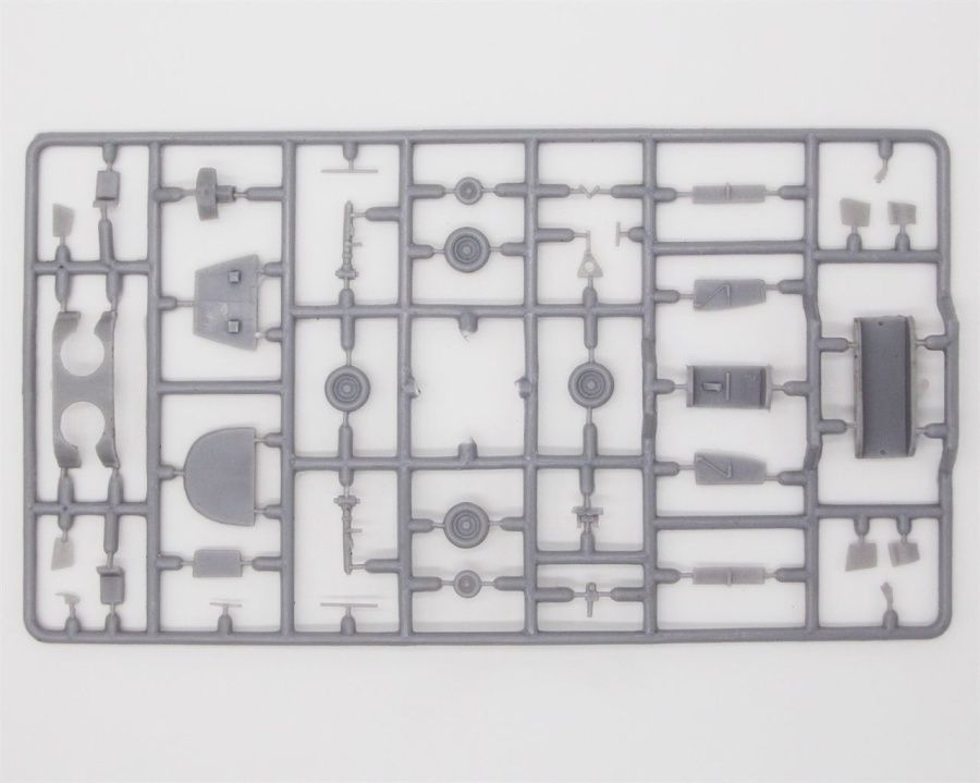EE14415 1/144 Авиалайнер Б-731 Lufthansa