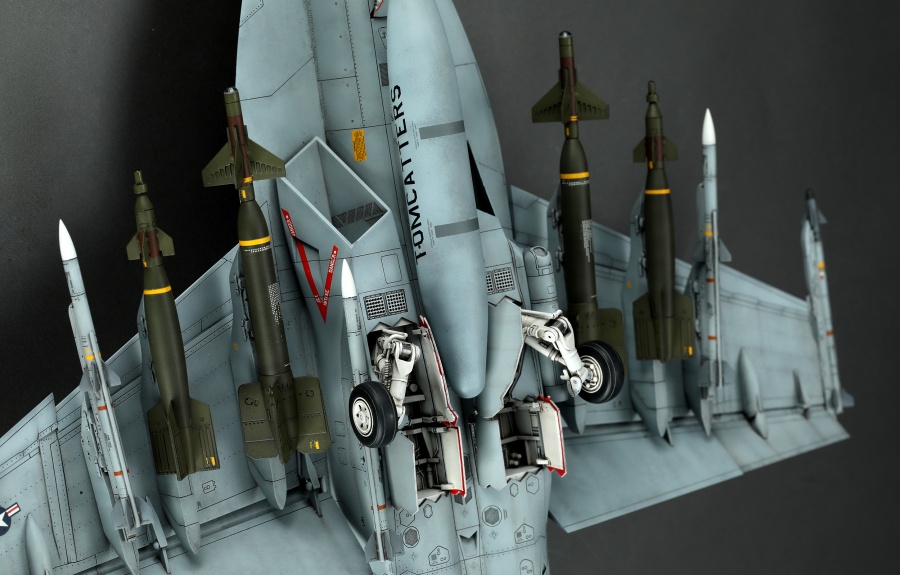 LS-012 1/48 Boeing F/A-18E Super Hornet