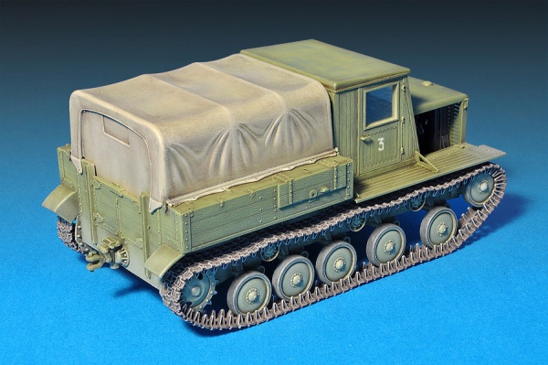 MA35052 1/35 Советский артиллерийский тягач Я-12, Раннее производство