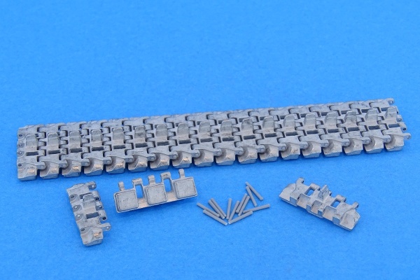 MTL-35104 Tracks for Centurion 3 rubber pads type