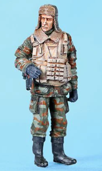 MCF35053 1/35 Современный российский солдат