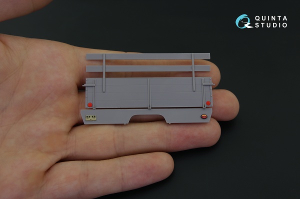 QD35029 1/35 3D Декаль интерьера кабины Ford G917T / v3000s (для модели ICM)