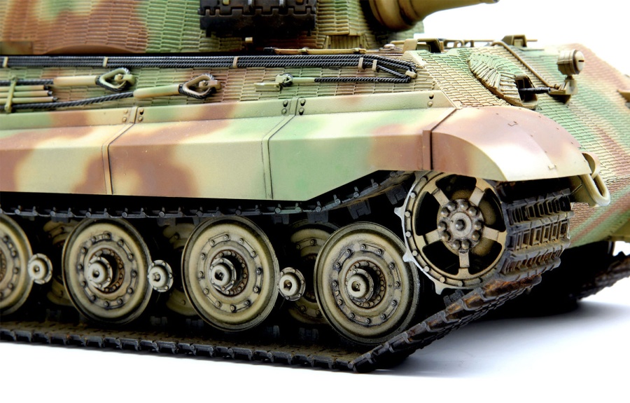 TS-031 1/35 German Heavy Tank Sd.Kfz.182 King Tiger (Henschel Turret)