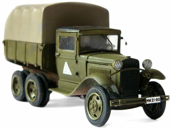 3547 Сов. трёхосный грузовик "ГАЗ-ААА"