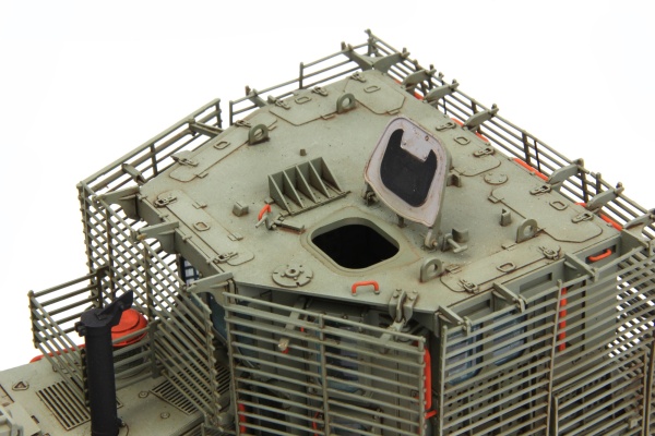 SS-010 1/35 D9R ARMORED BULLDOZER w/SLAT ARMOR