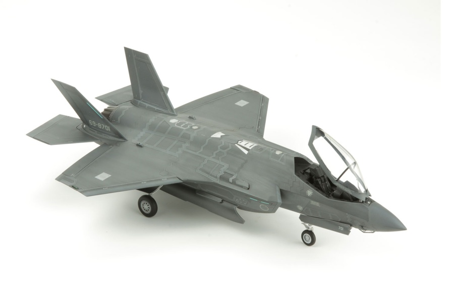 LS-008 1/48 LOCKHEED MARTIN F-35A LIGHTNING II FIGHTER JASDF