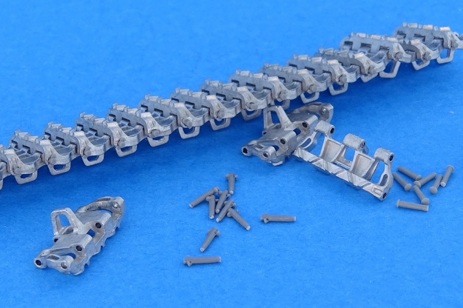 MTL-35010 1/35 Tracks for Pz.Kpfw.IV, StuG III 1943 - 45 "V", open horne