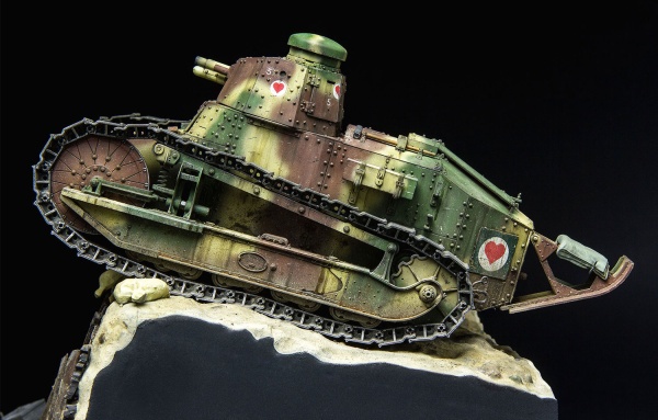 TS-011 1/35 French FT-17 Light Tank (Riveted Turret)