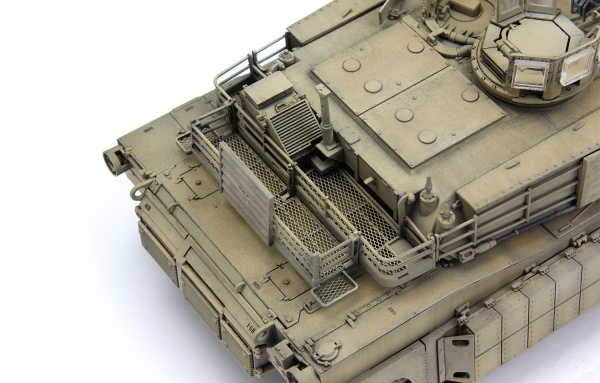 TS-026 1/35 U.S. MAIN BATTLE TANK M1A2 SEP ABRAMS TUSK I/TUSK II