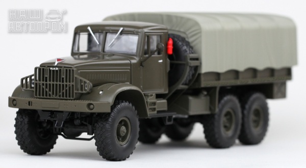 Н287 КрАЗ-214б (67г) зеленый