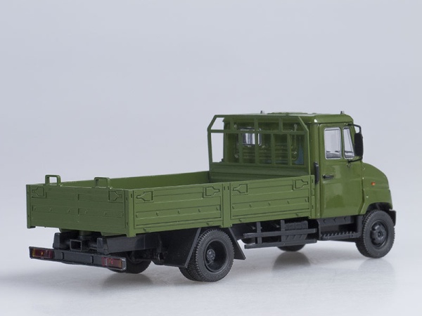 100220.х ЗИЛ-5301 "Бычок", хаки