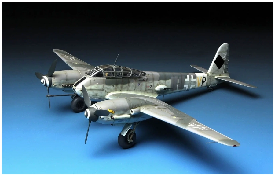 LS-004 1/48 MESSERSCHMITT Me 410B-2/U2/R4 HEAVY FIGHTER