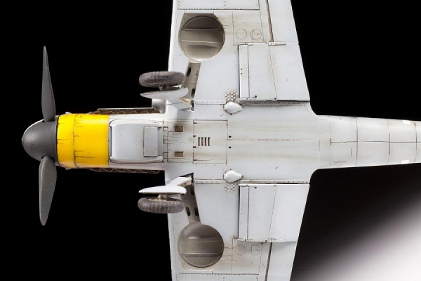 4816 Немецкий истребитель Messerschmitt BF-109 G6