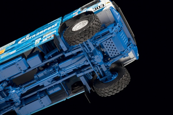 3657 Автомобиль KAMAZ-43509 "KAMAZ-master"