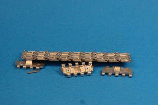 MTL-35065 1/35 Tracks for Voroshilovetz