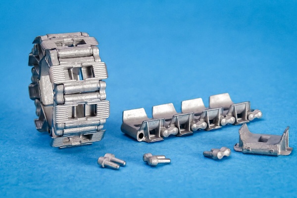 MTL-35241 Tracks for Cruiser A9 Mk.I , Cruiser A10 Mk.II