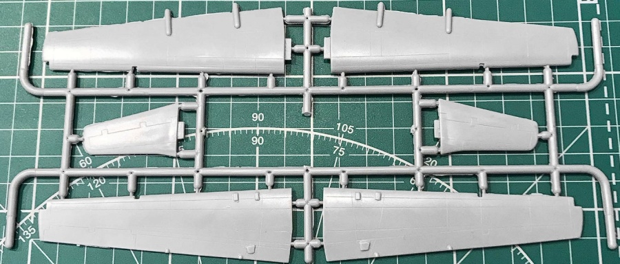 EE144125_4 Пас. самолет Dart Herald Channel Express