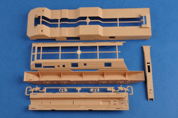 85505 Мобильный ракетный комплекс SS-23 Spider Tactical Ballistic Missile (Hobby Boss) 1/35