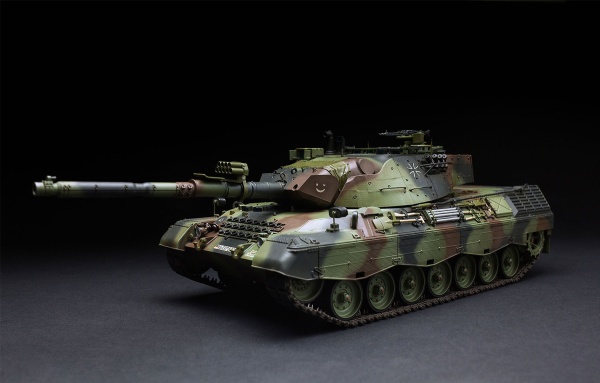 TS-015 1/35 German main battle tank LEOPARD 1 A5