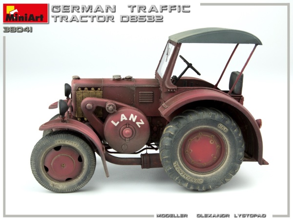 MA38041 Немецкий дорожный трактор D8532