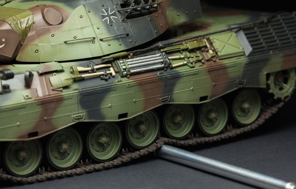 TS-015 1/35 German main battle tank LEOPARD 1 A5