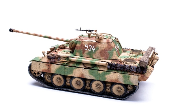 TS-035 1/35 German Medium tank Sd.Kfz.171 Panther Ausf.A LATE