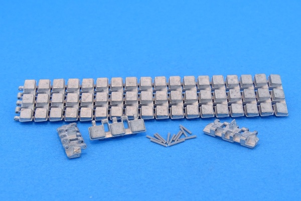 MTL-35104 Tracks for Centurion 3 rubber pads type
