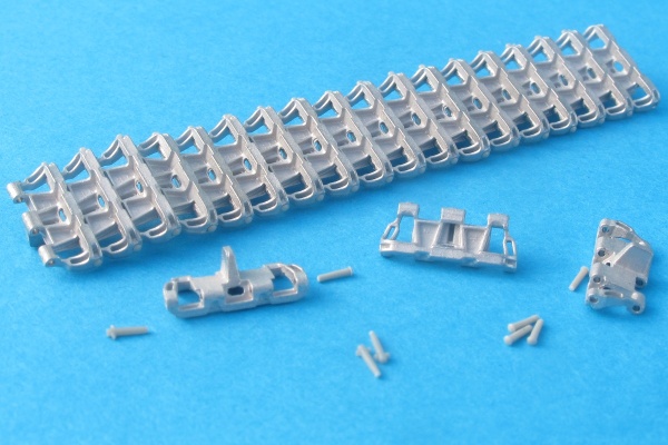 MTL-35012 1/35 Tracks for Pz.Kpfw.IV, StuG III 1943 - 45 solid-horne