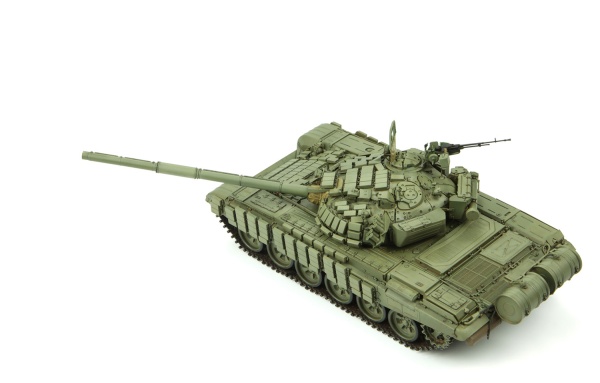 TS-033 1/35 RUSSIAN MAIN BATTLE TANK И(T)-(7)и(2)B1