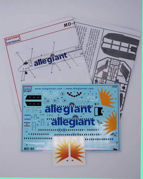 EE144111 Авиалайнер MD-80 ранний Allegiant