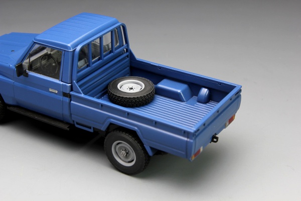 VS-004 Pickup w/ZU-23-2