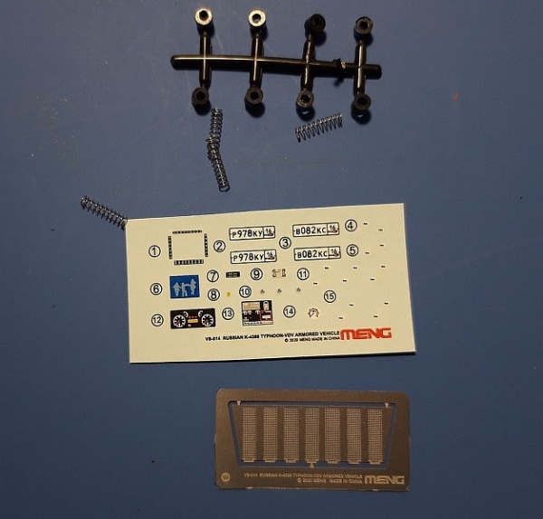 VS-014 1/35 Russian K-4386 Typhoon-VDV Armored Vehicle