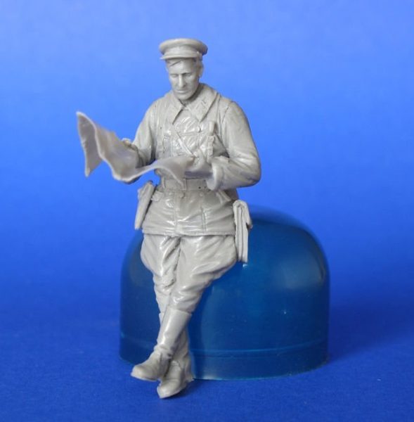 MCF35010 1/35 Советский танковый офицер WW2