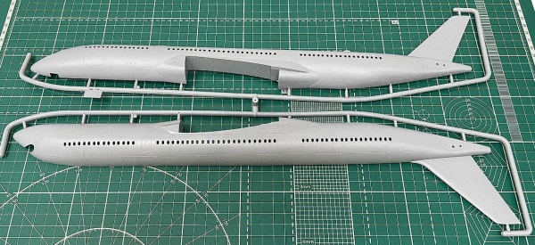 7039  Самолет А350-900