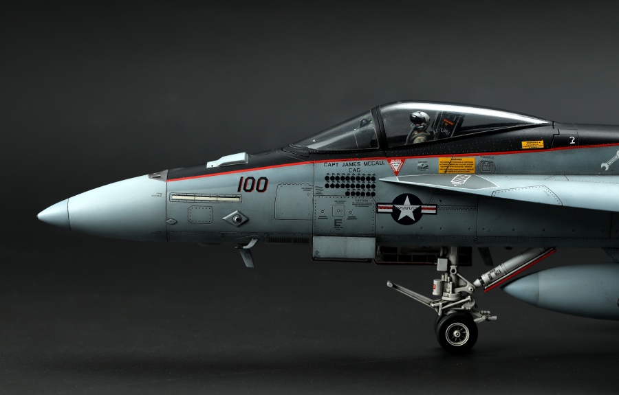 LS-012 1/48 Boeing F/A-18E Super Hornet